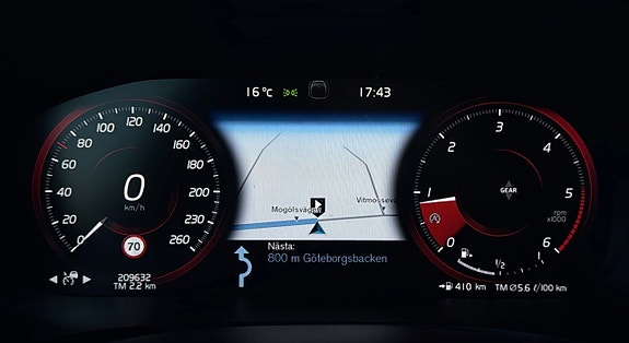 Volvo V60 12 of 21