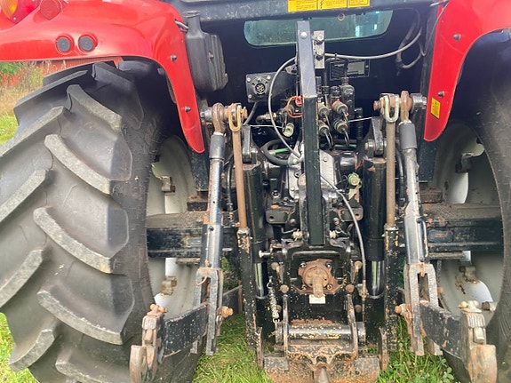 MF 5445 med lastare 4wd 8 of 12