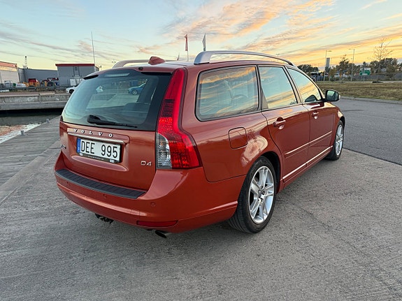 Volvo V50 7 of 22