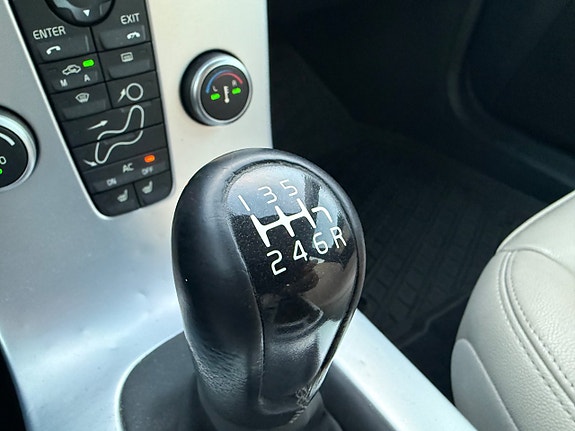 Volvo V50 18 of 22