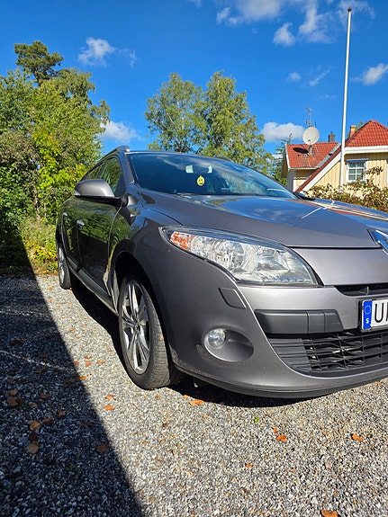 Renault Megane III 3 of 13