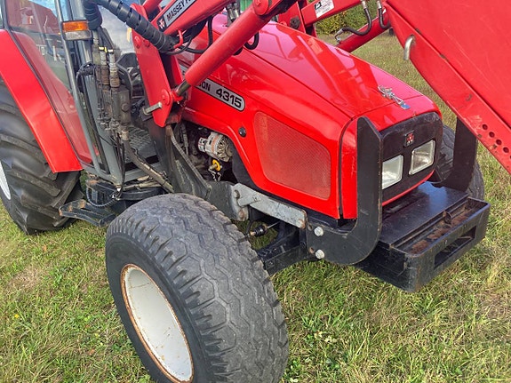 MF 4315 4wd med lastare Endast 1380 timmar 4 of 12