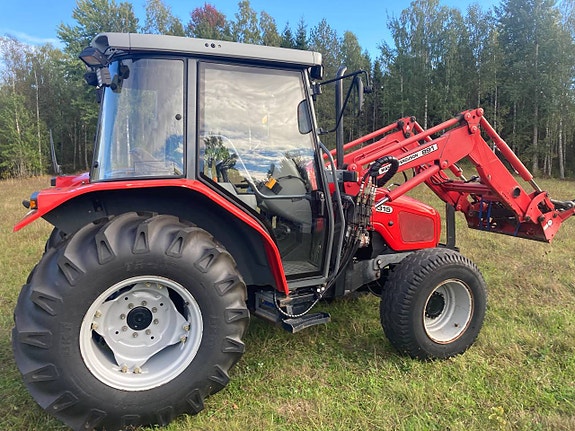 MF 4315 4wd med lastare Endast 1380 timmar 5 of 12