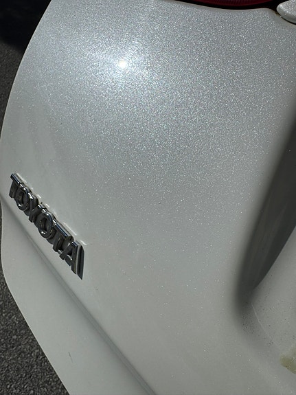 Toyota Auris 8 of 16