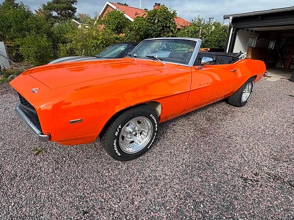 Chevrolet Camaro 2 of 17