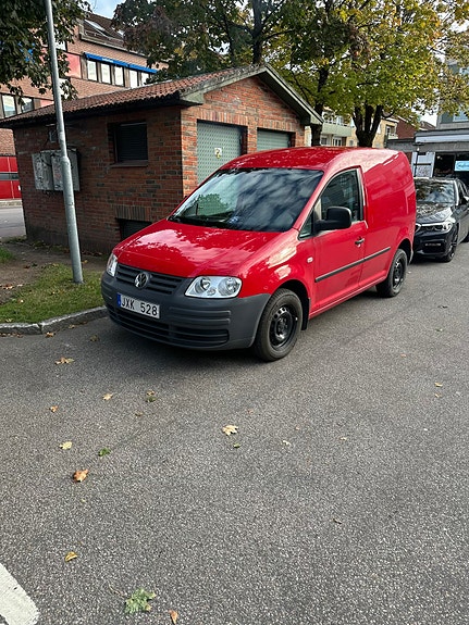 Volkswagen Caddy 3 of 3