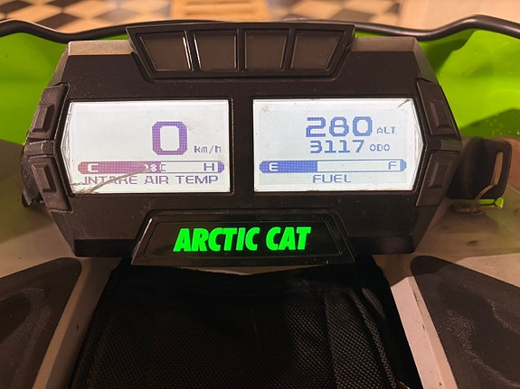 Arctic-cat M8000 Hardcore 153 11 of 11