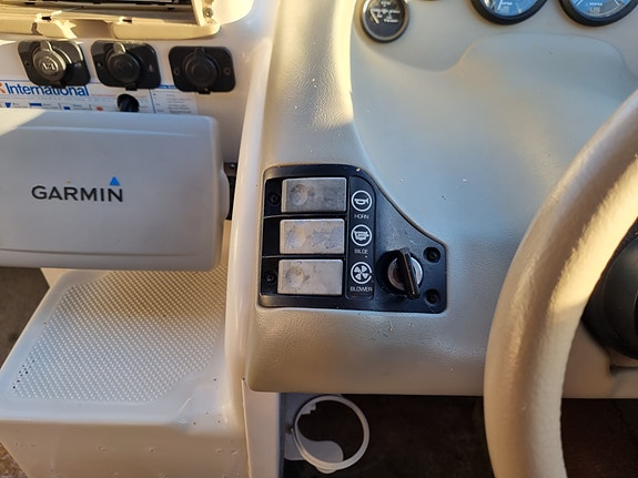Bayliner 2051 ss 7 of 11