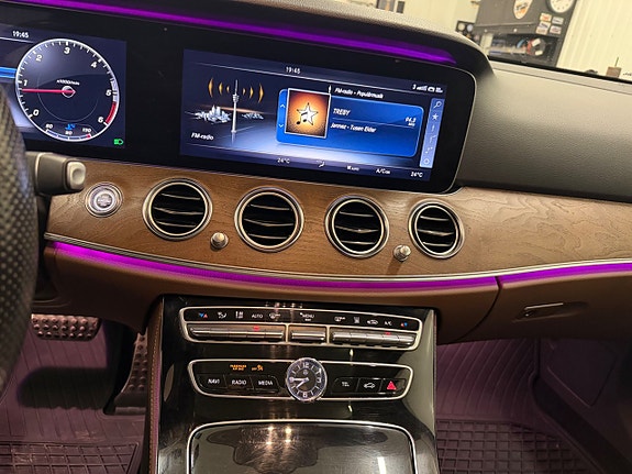 Mercedes-Benz E220 d 8 of 9