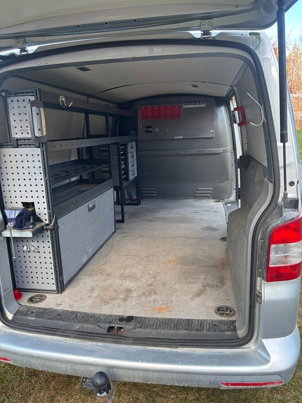 Volkswagen Transporter 3 of 5