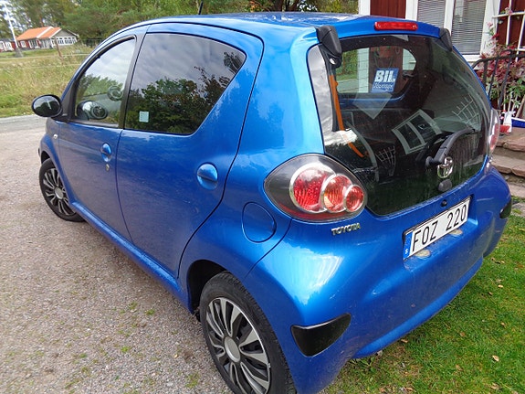 Toyota Aygo 10 of 30