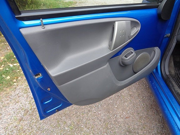 Toyota Aygo 13 of 30