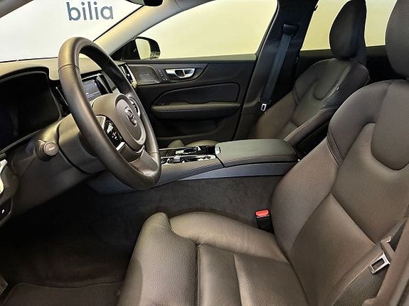 Volvo V60 16 of 23