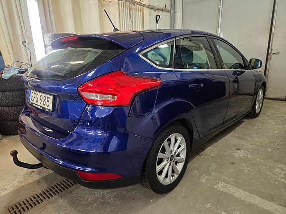 Ford Focus 8 of 20