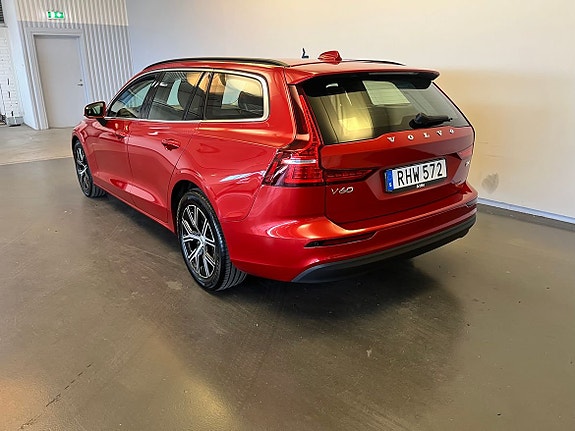 Volvo V60 3 of 15
