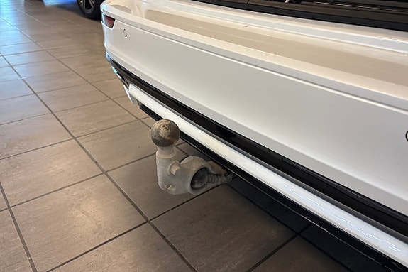 Volvo V60 17 of 23