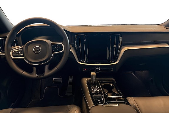 Volvo V60 9 of 23