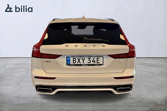 Volvo V60 4 of 23