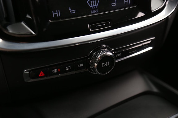 Volvo V60 24 of 29
