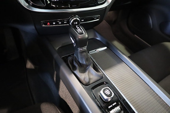 Volvo V60 23 of 29