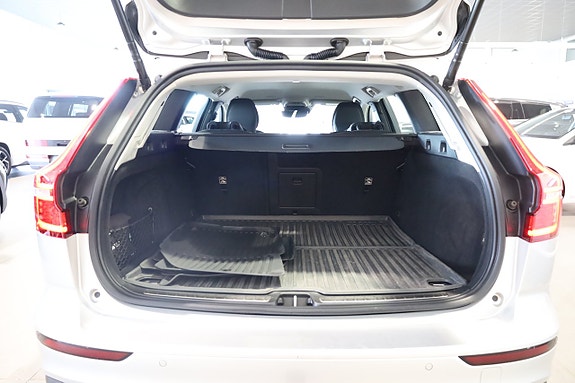 Volvo V60 28 of 29
