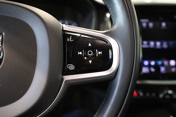 Volvo V60 25 of 29