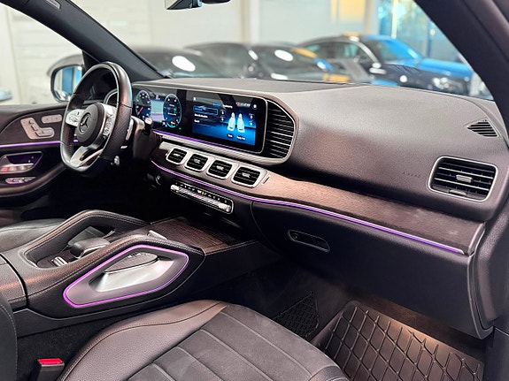 Mercedes-Benz GLE350 de 13 of 24