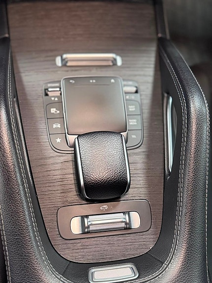 Mercedes-Benz GLE350 de 16 of 24