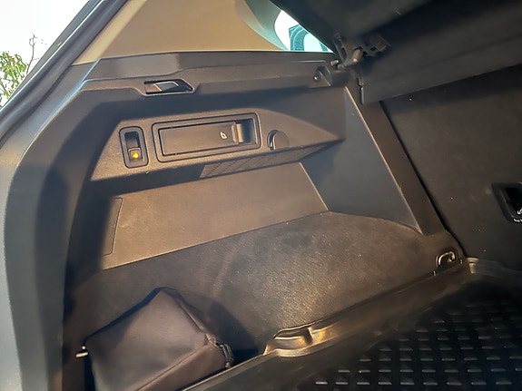 Volkswagen Tiguan 14 of 14