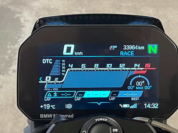 BMW M1000R Competition 11 of 12