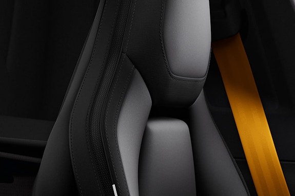 Polestar 4 18 of 20