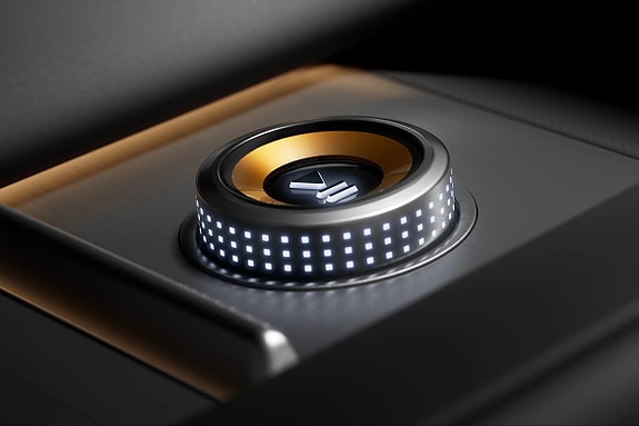 Polestar 4 17 of 20