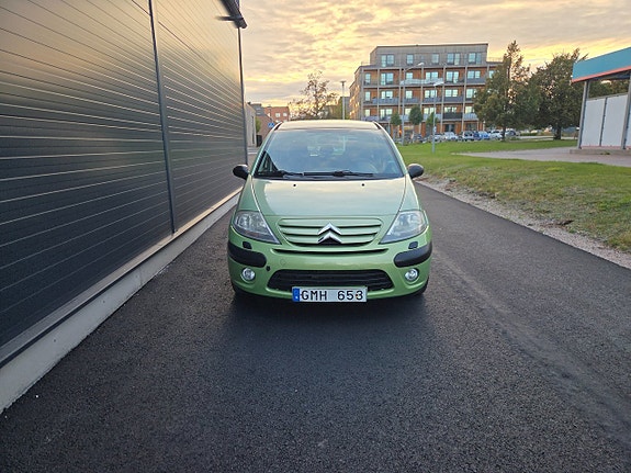 Citroen C3 2 of 18