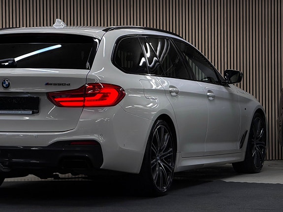 BMW M550d 11 of 30