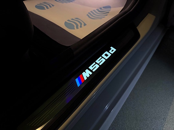BMW M550d 28 of 30