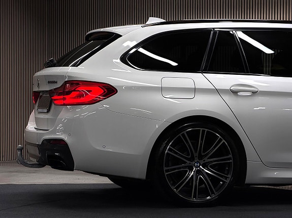 BMW M550d 14 of 30