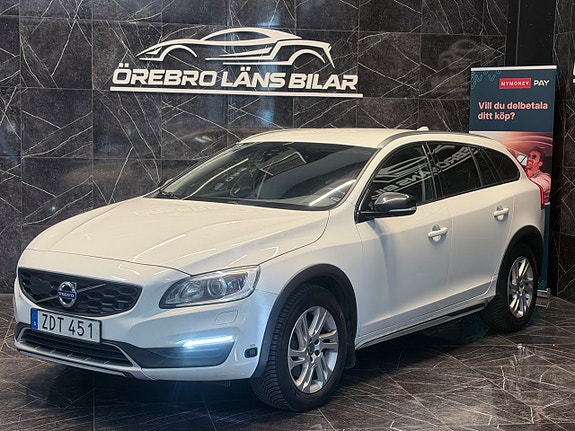 Volvo V60 Cross Country 3 of 22