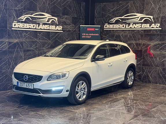 Volvo V60 Cross Country 7 of 22