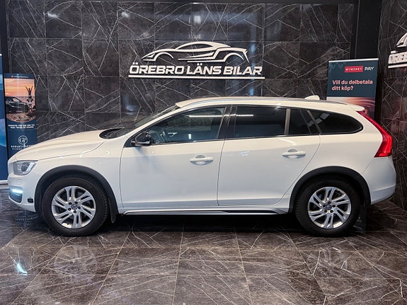 Volvo V60 Cross Country 10 of 22