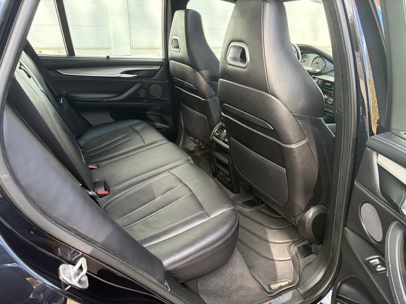 BMW X5 M 12 of 23