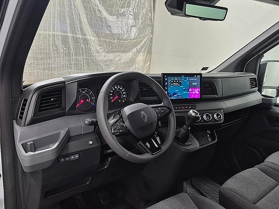 Renault Master 6 of 9