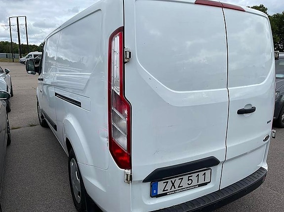 Ford Transit Custom 4 of 5