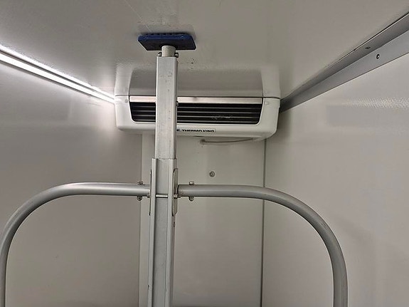 Ford Transit 12 of 14