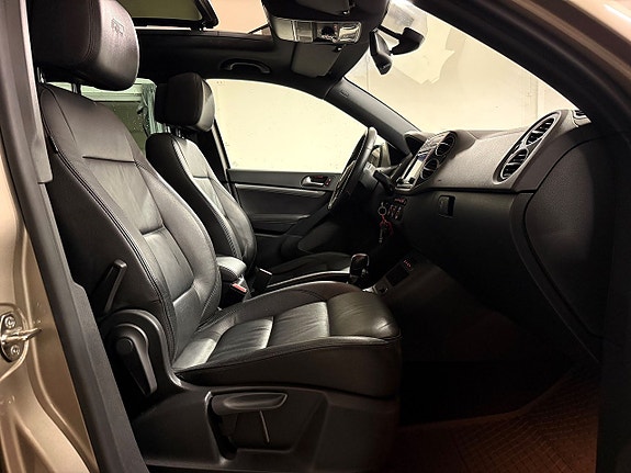 Volkswagen Tiguan 5 of 26