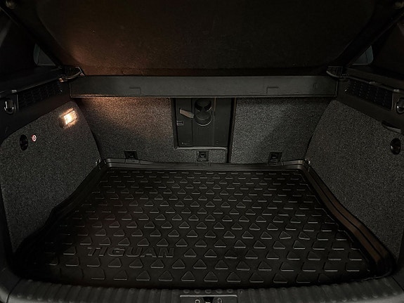 Volkswagen Tiguan 23 of 26