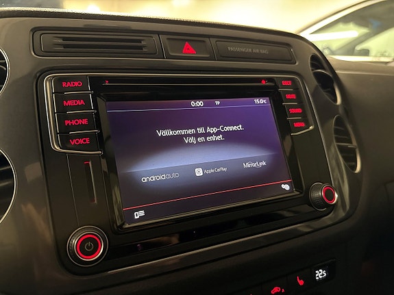 Volkswagen Tiguan 11 of 26