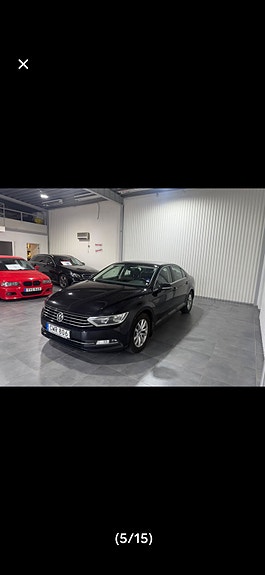 Volkswagen Passat 2 of 5