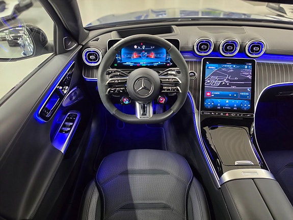 Mercedes-Benz C63 16 of 30