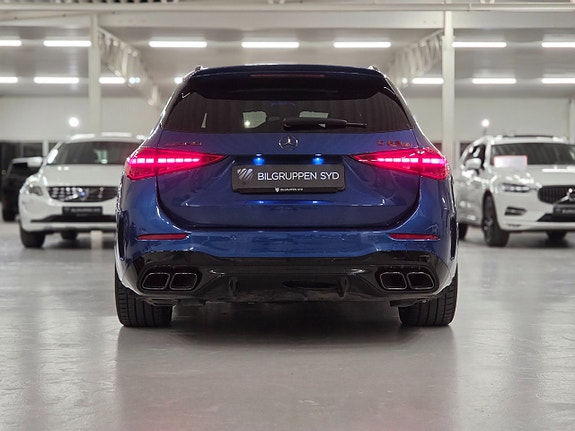 Mercedes-Benz C63 7 of 30
