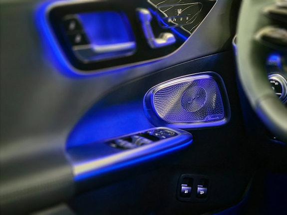 Mercedes-Benz C63 20 of 30